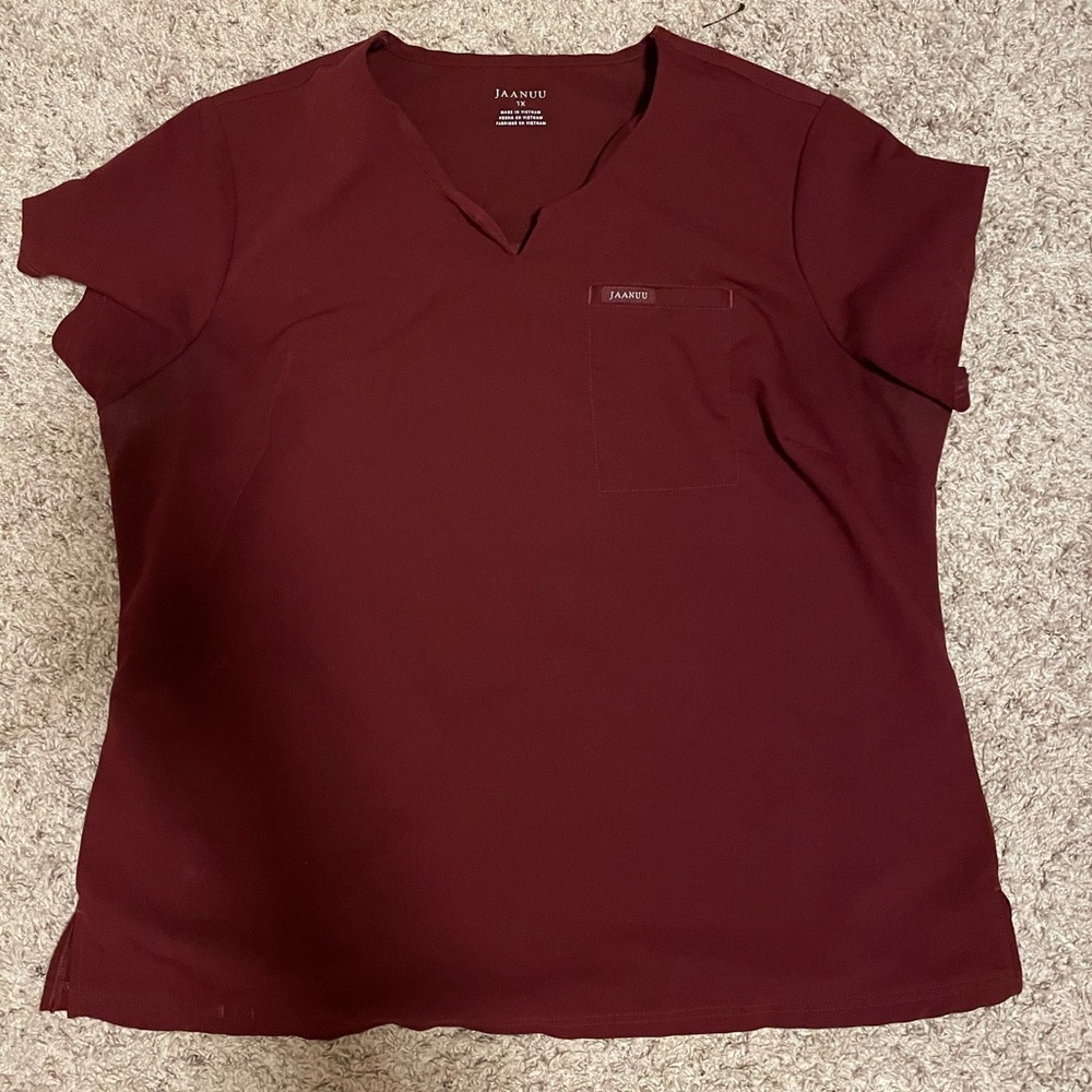Jaanuu Scrub Top